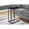 Table d'appoint minimaliste en C avec cadre en métal, tables de plateau modernes, table d'accoudoir de canapé pour salon, chambre, côté de canapé