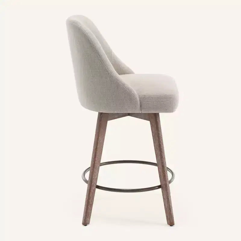 Lot de 4 tabourets de bar pivotants Bekrvio 26 pouces à hauteur de comptoir avec dossiers et pieds en bois, tabourets de bar rembourrés en tissu lin/similicuir pour îlot de cuisine